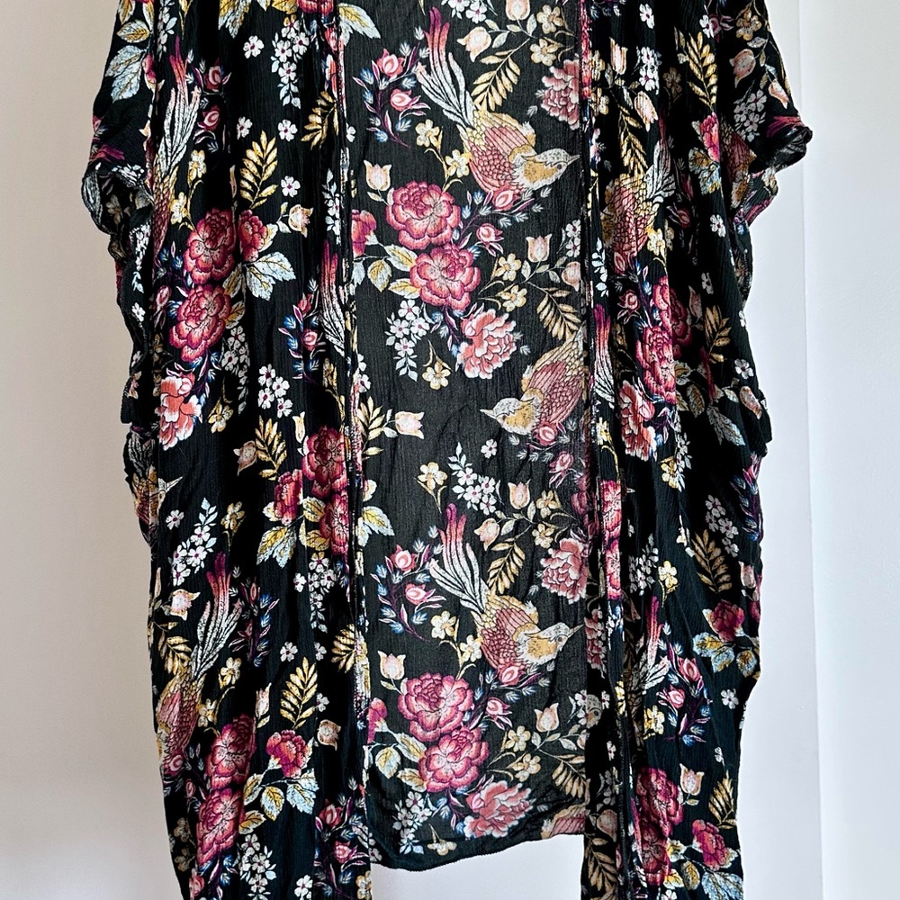 Xhilaration Floral Kimono Top - Black, Red, Yellow